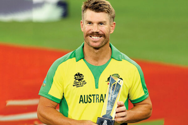 David Warner Wins Player of Tournament