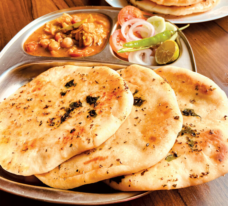 Plain Kulchas