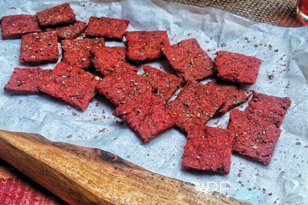 Baked Multigrain Beetroot Crackers