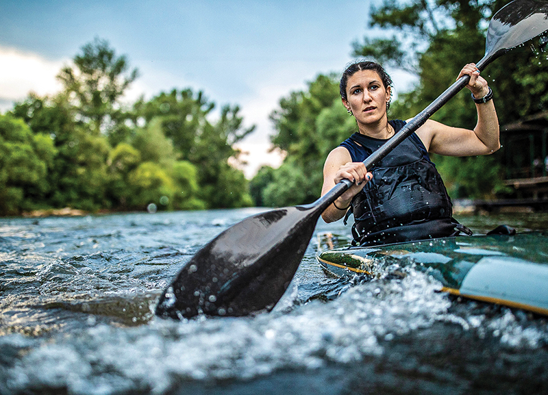 Simple Physics: Why Does a Boat Move Forwards When You Row Backwards? 