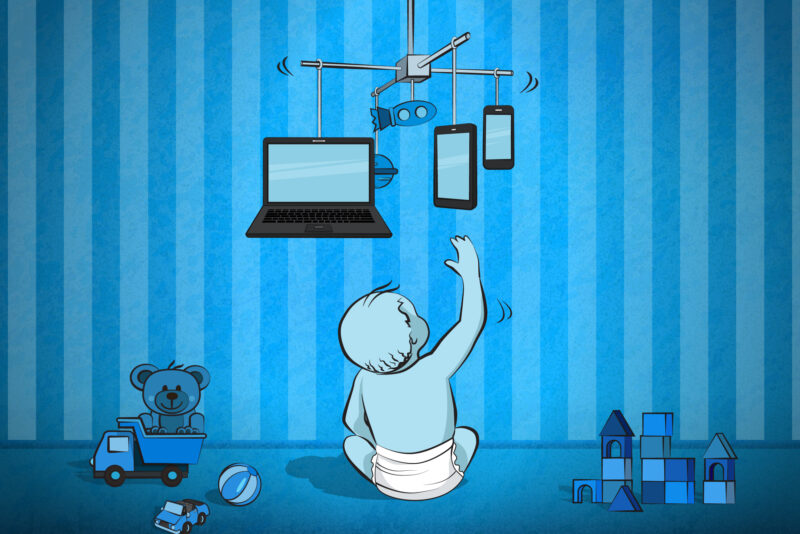 do-we-play-with-mobile-or-mobile-plays-with-us-robinage