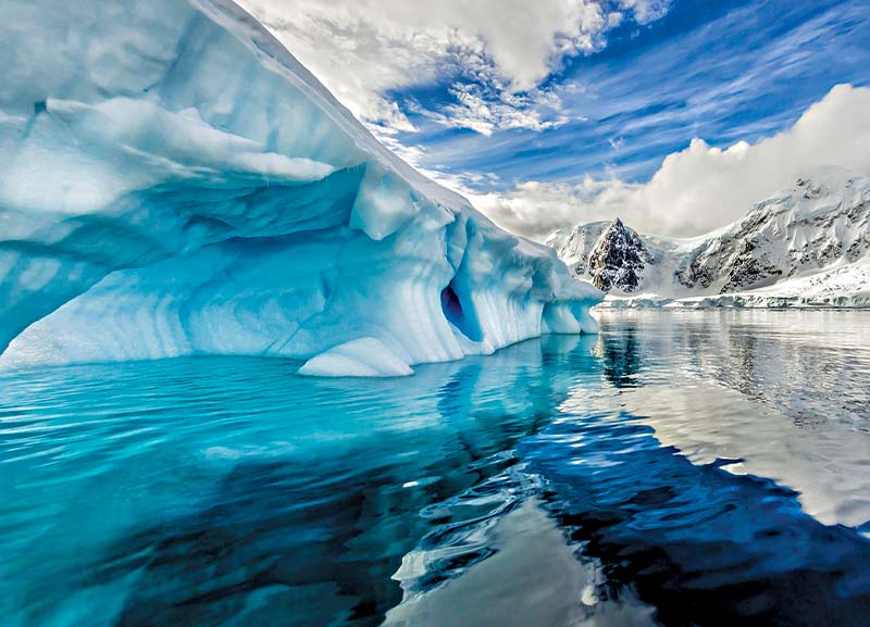 River Discovered Under Antarctica 