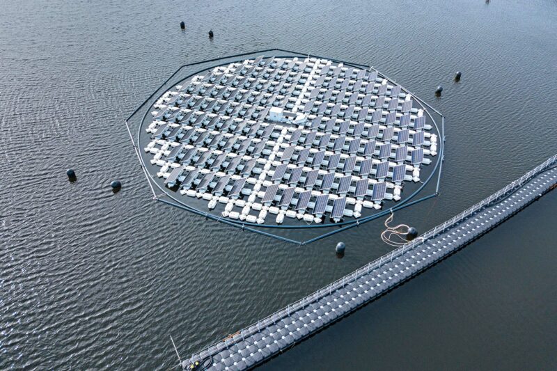 Unique Floating Solar Panel   