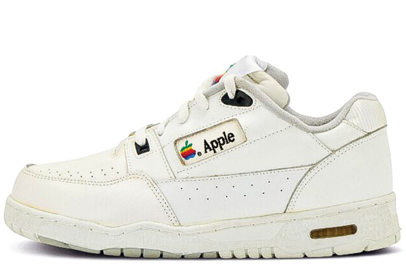 apple nike sneakers