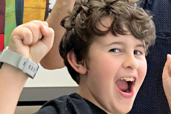 US Teen Earns Millions by Inventing Card Game