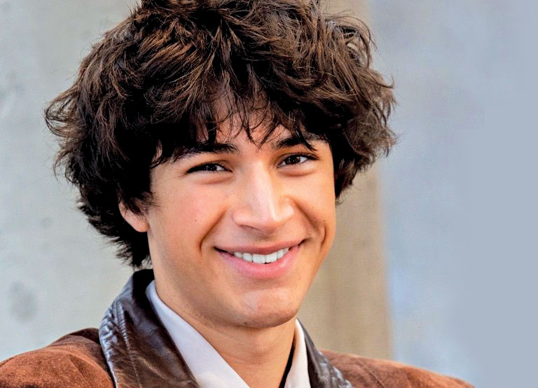 Young Researcher Matteo Paz Makes Massive Space Discovery Using AI